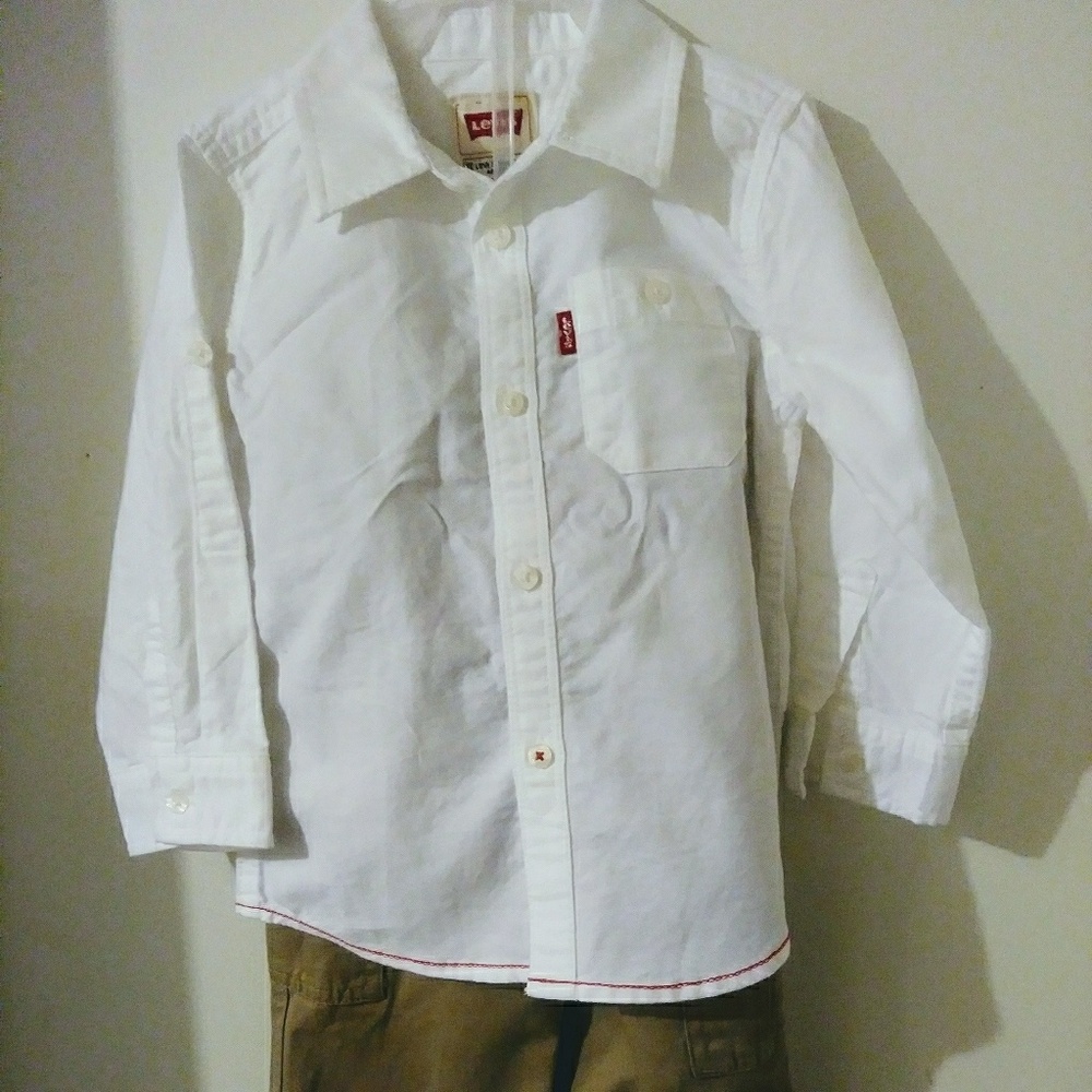 Childrens LEVIS shirt w/ BRAND NEW khaki pants set